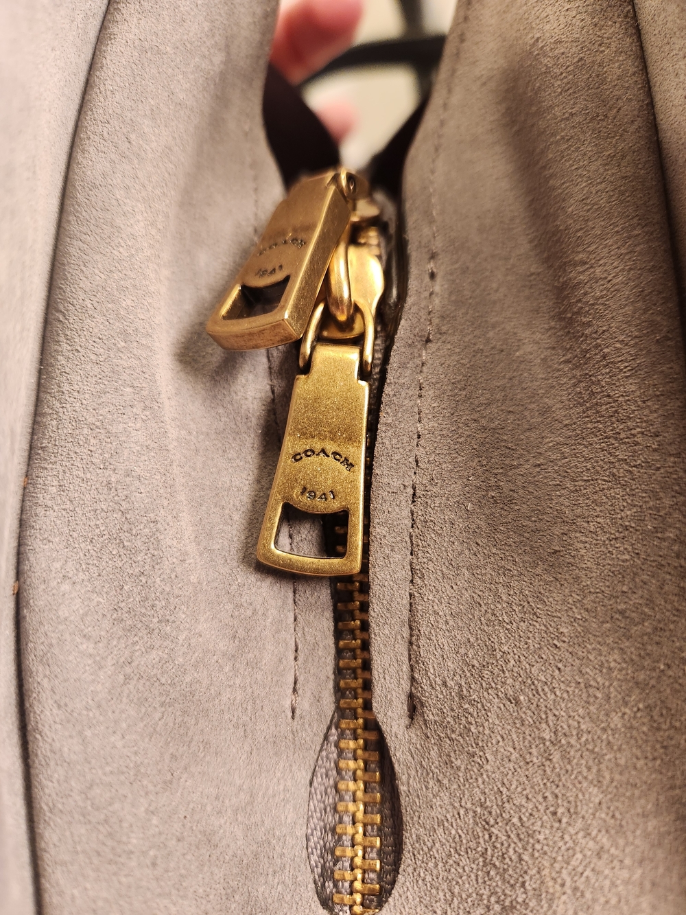 Coach Harmony 1941 Hobo in Colorblock with Snakeskin Detail - Picture 5 of 14